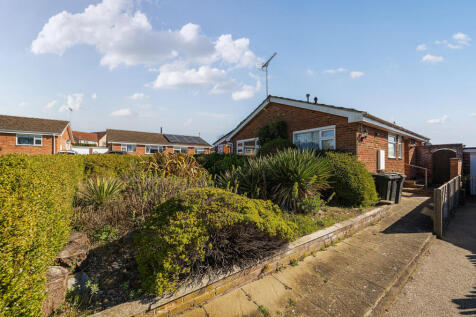 4 bedroom bungalow for sale