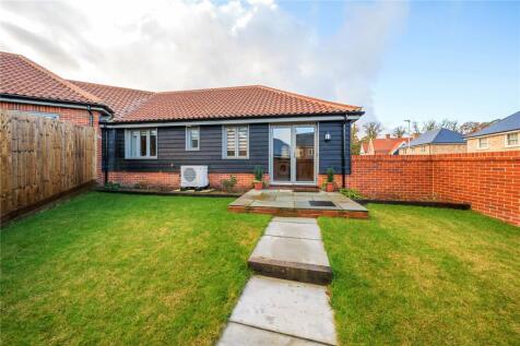 Abbots Way, Botesdale, Diss, Suffolk... 2 bed bungalow for sale