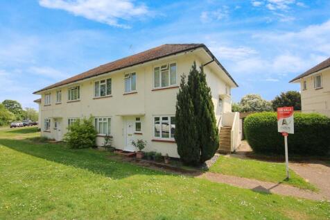 2 bedroom maisonette for sale