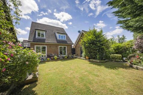 Yule Close, Bricket Wood, St. Albans 3 bed detached house for sale