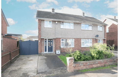 3 bedroom semi-detached house for sale