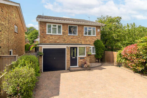 Chapel Lane, High Wycombe HP14 4 bed detached house for sale