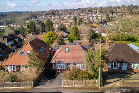 West Drive, Buckinghamshire HP13 3 bed bungalow for sale
