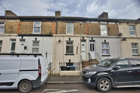 Oswald Road, Dover, CT17 3 bed terraced house for sale