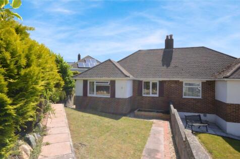 2 bedroom semi-detached bungalow for sale