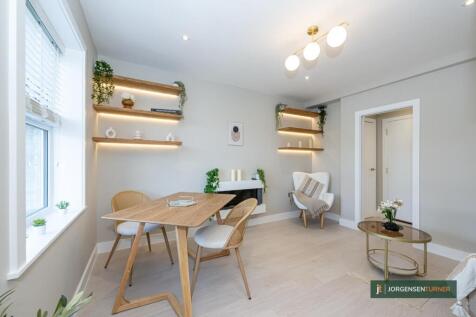 1 bedroom flat for sale