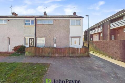 3 bedroom end of terrace house for sale
