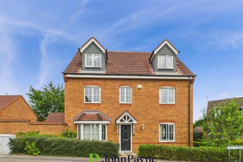 5 bedroom detached house for sale