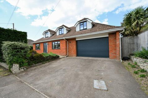 Southampton Road, Ringwood, BH24 4 bed detached house for sale