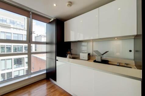 1 bedroom flat for sale