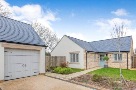 Tannery Gardens, Bampton, Oxfordshire 2 bed bungalow for sale