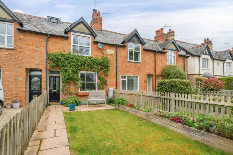 Woodstock Road, Witney, Oxfordshire 3 bed terraced house for sale