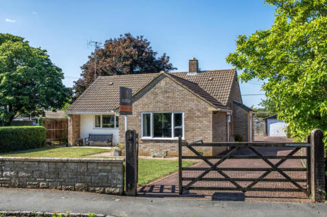 Upper Crescent, Minster Lovell, Witney 2 bed bungalow for sale