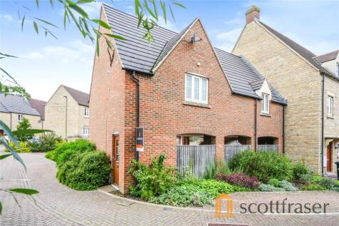 2 bedroom coach house for sale
