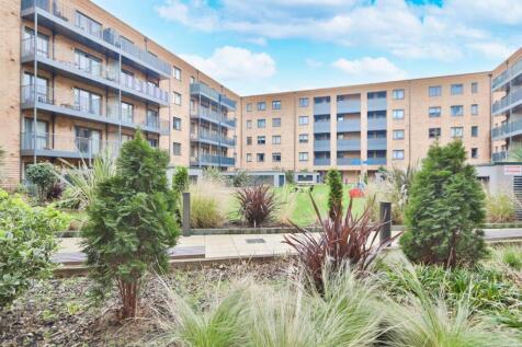 Grassholme House, 5 Powdermill Close 1 bed flat for sale