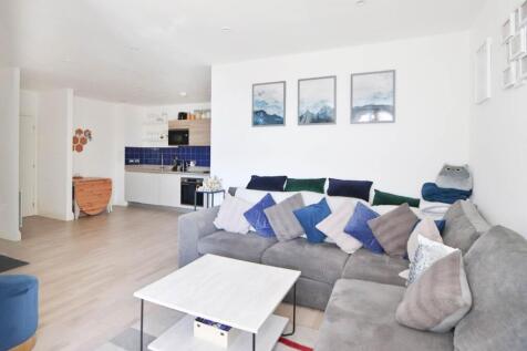 Blagdon Road, New Malden 2 bed apartment for sale