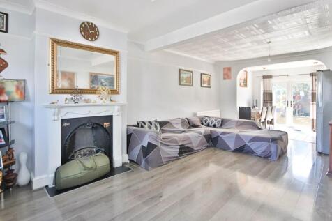 Queens Road, New Malden 3 bed end of terrace house for sale