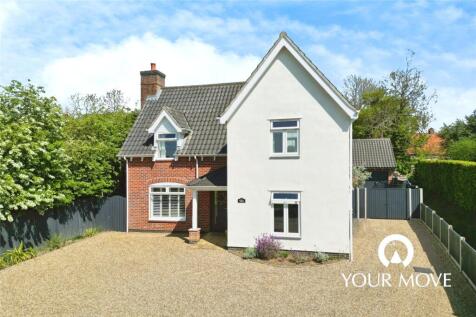 Halesworth Road, Beccles NR34 3 bed detached house for sale