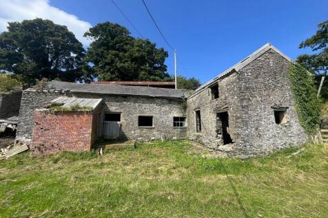 7 bedroom barn conversion for sale