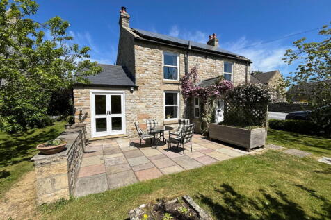 Moor Road, Bellerby, Leyburn, DL8 5QX 4 bed detached house for sale