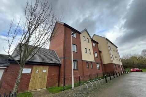 2 bedroom ground floor flat for sale