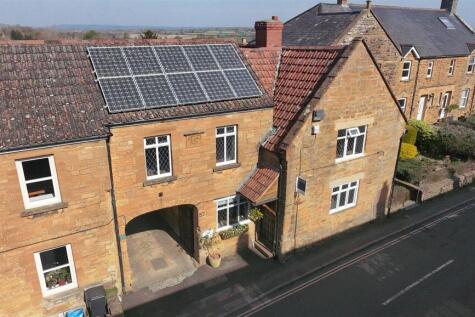 4 bedroom coach house for sale