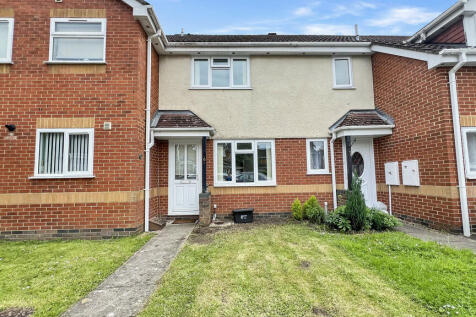 Grenadier Close, Warminster 2 bed terraced house for sale