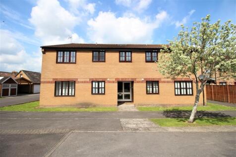 Wessex Walk, Westbury 2 bed flat for sale