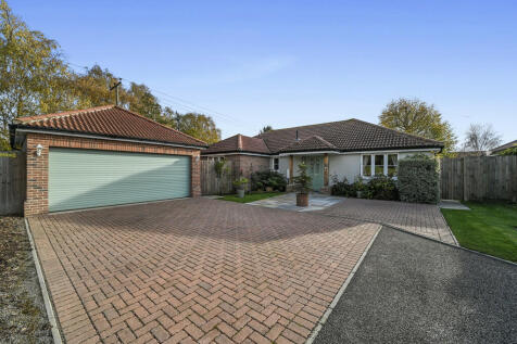 Steam Mill Close, Bradfield, Manningtree 4 bed detached bungalow for sale