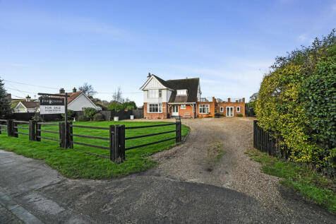 Harwich Road, Great Oakley 6 bed detached house for sale
