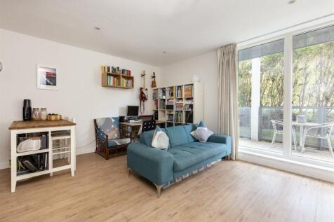 Chadwell Lane, Hornsey N8 1 bed apartment for sale