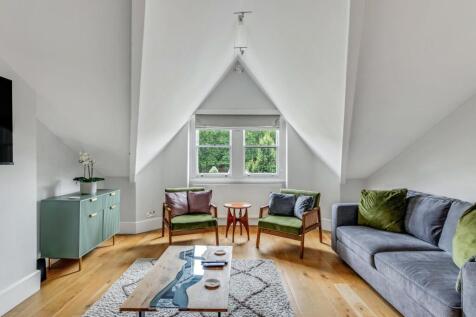 Elsworthy Road, Primrose Hill 2 bed apartment for sale