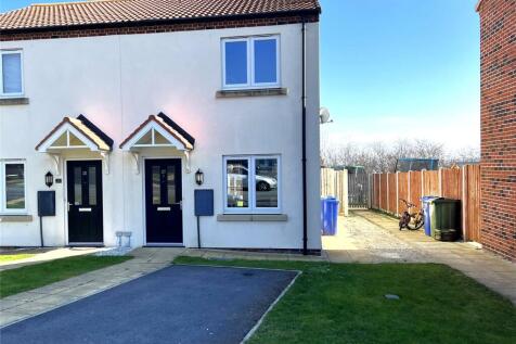 2 bedroom semi-detached house for sale