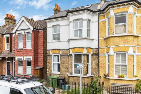 Meadow Road, Bromley, BR2 2 bed maisonette for sale