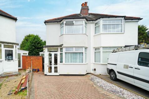 2 bedroom semi-detached house for sale