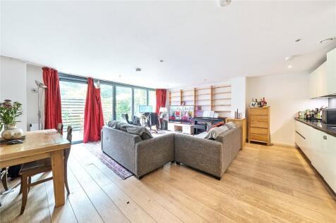Blackthorn Avenue, London 2 bed apartment for sale