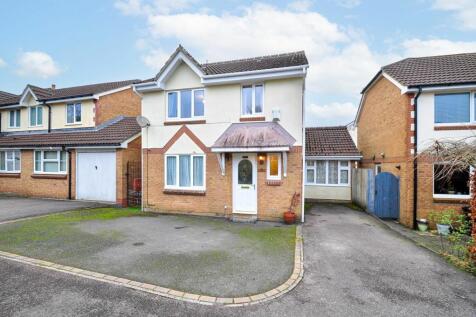 Llyn Berwyn Close, Rogerstone, NP10 4 bed detached house for sale