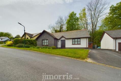Clos Tawela, Silian, Lampeter 3 bed detached bungalow for sale