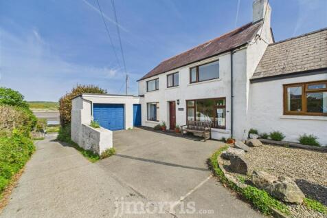 4 bedroom property for sale