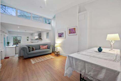 Lena Gardens, London W6 5 bed maisonette for sale