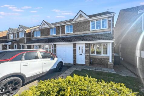 Railway Close, Sherburn Village... 3 bed semi