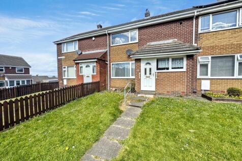 2 bedroom terraced house for sale