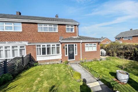 4 bedroom semi-detached house for sale