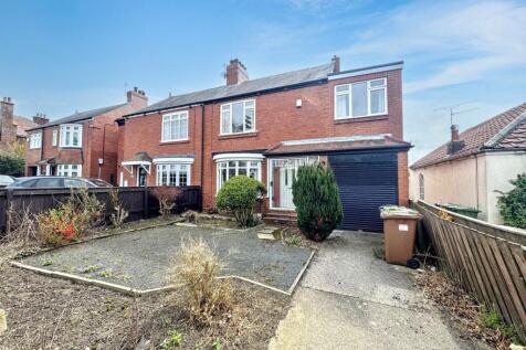 Gillas Lane West, Houghton Le Spring... 3 bed semi