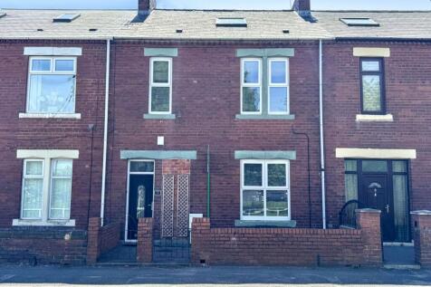 Victoria Road West, Hebburn, Tyne and... 4 bed terraced house for sale
