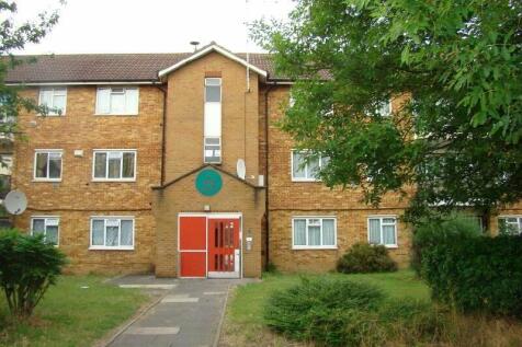 Croyde Avenue, Hayes, Middlesex, UB3 4EP 2 bed apartment for sale