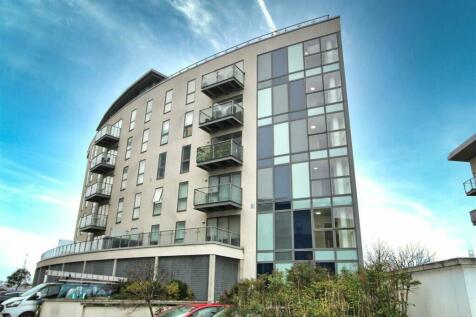 Wainwright Avenue, kent, Greenhithe... 2 bed flat for sale