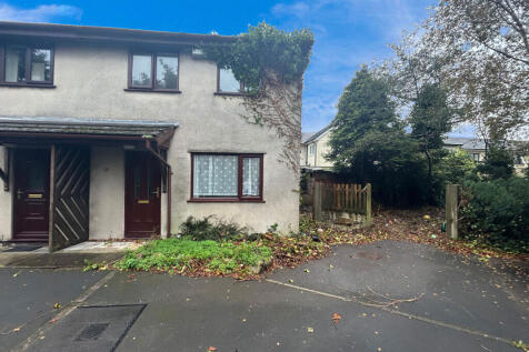 Belmont Court, Longridge, Preston... 3 bed semi