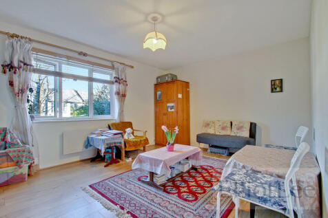 Neptune Road, Harrow, Middlesex, HA1 4YN 2 bed apartment for sale