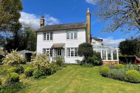 Goddards Green Road, Cranbrook TN17 4 bed detached house for sale